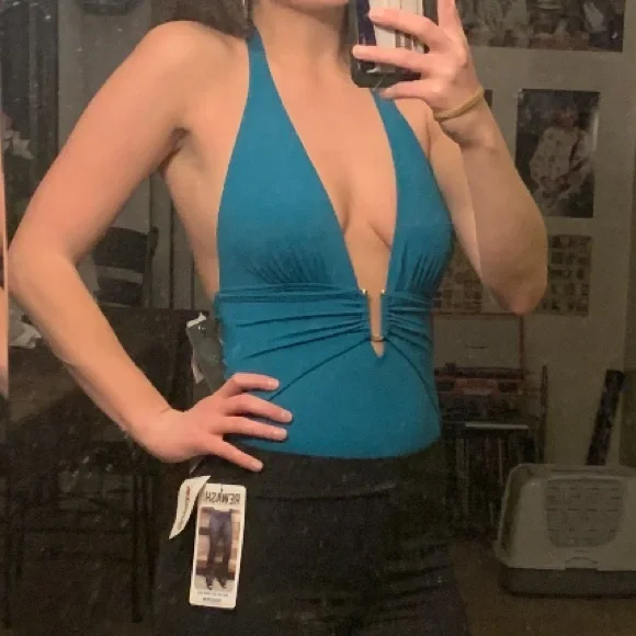 Vince Camuto 1 piece Swimsuit worn once - Picture 3 of 7